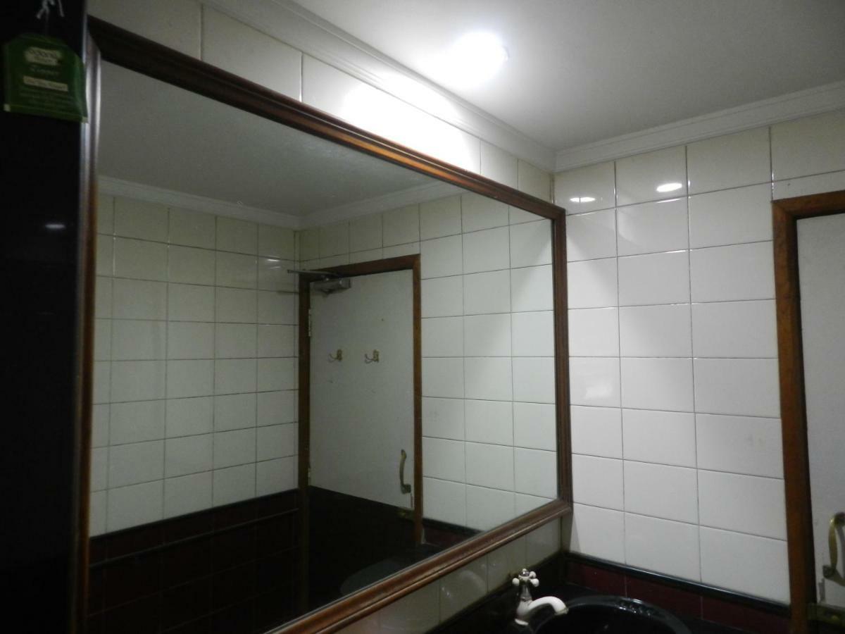 阿约提亚酒店 戈尔哈布尔 外观 照片
